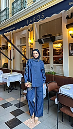 Lacivert Denim İşlemeli İkili Takım – Tesettür Gömlek Pantolon Kombini | Rahat Kesim Şık Kadın Takımı